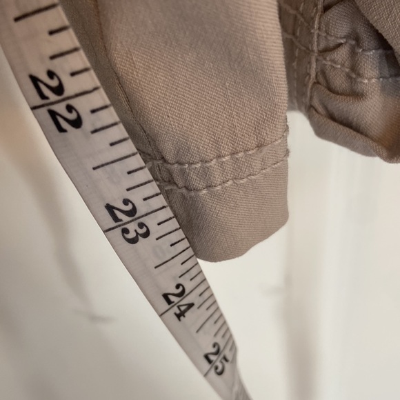 INC Capris Sz. 18 - Picture 8 of 8